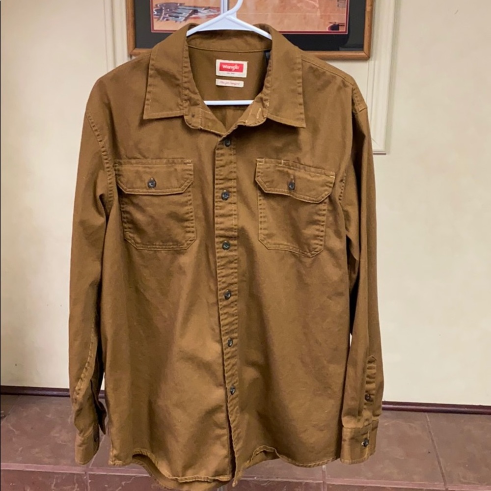 Wrangler Men’s Twill Button Down Shirt Large